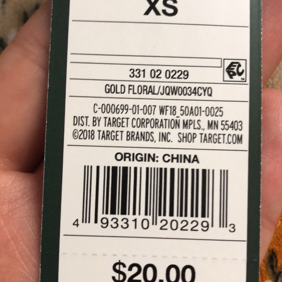 Crop Top with Bell Sleeves - Picture 5 of 5